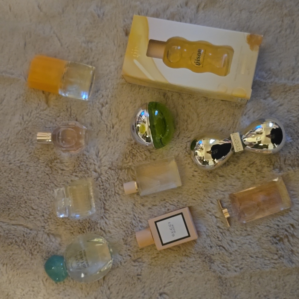 Brand New Luxury Perfume Gift Set Bundle Mini Set New - Picture 1 of 1